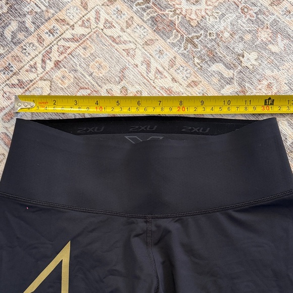 2XU Black Leggings with Gold Accents - Picture 3 of 7